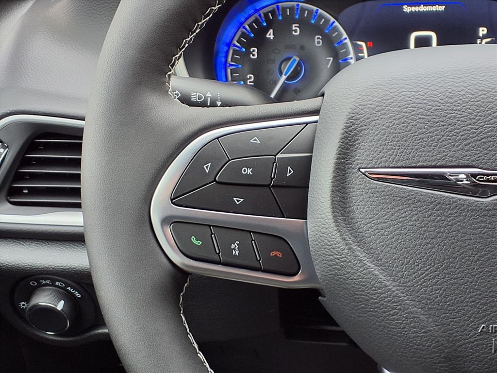 2026 Chrysler Voyager LX - Photo 18