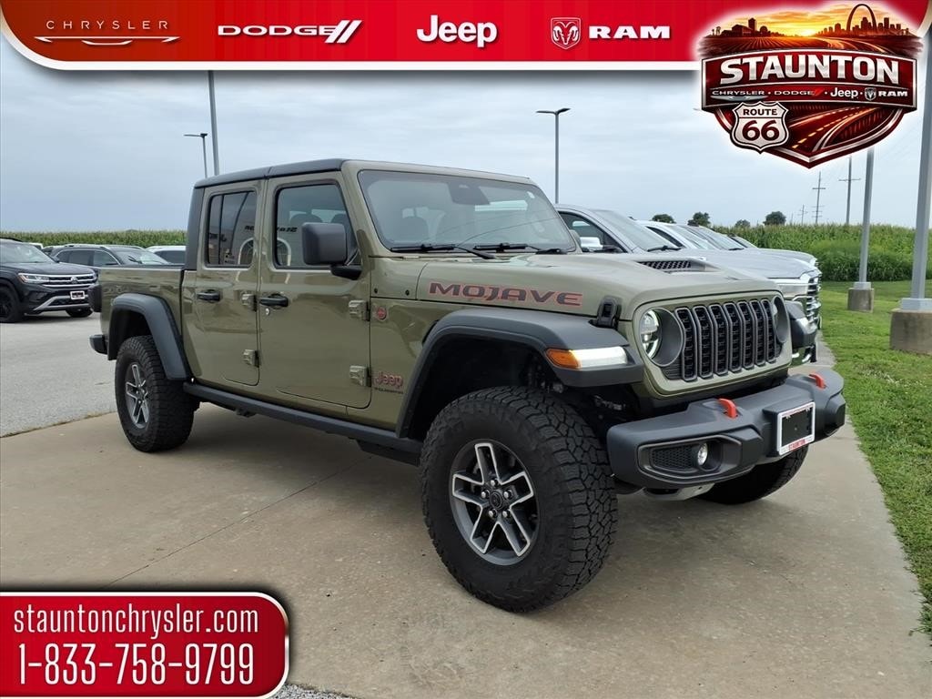 2026 Jeep Gladiator Crew Cab 