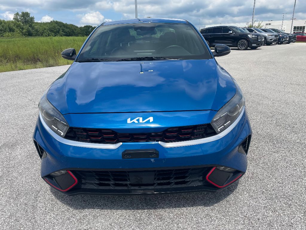 2022 Kia Forte GT-Line photo 3