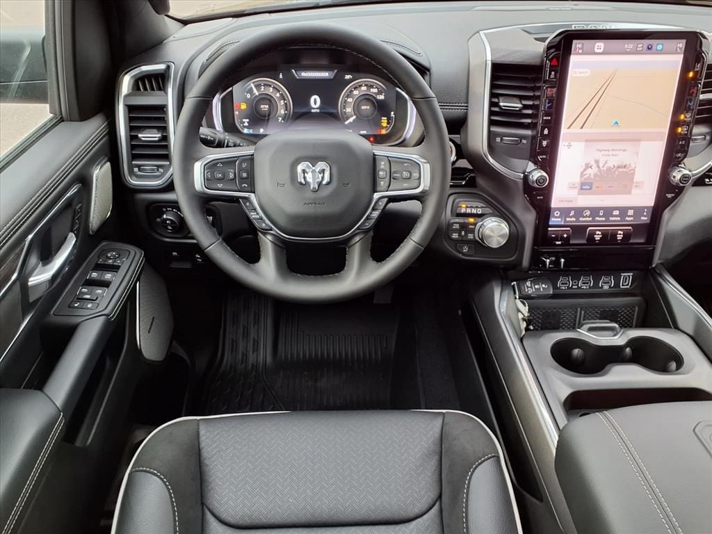 New 2026 Ram 1500 LARAMIE CREW CAB 4X4 5'7 BOX Pickup