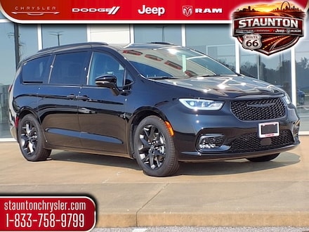 2025 Chrysler Pacifica LIMITED Passenger Van