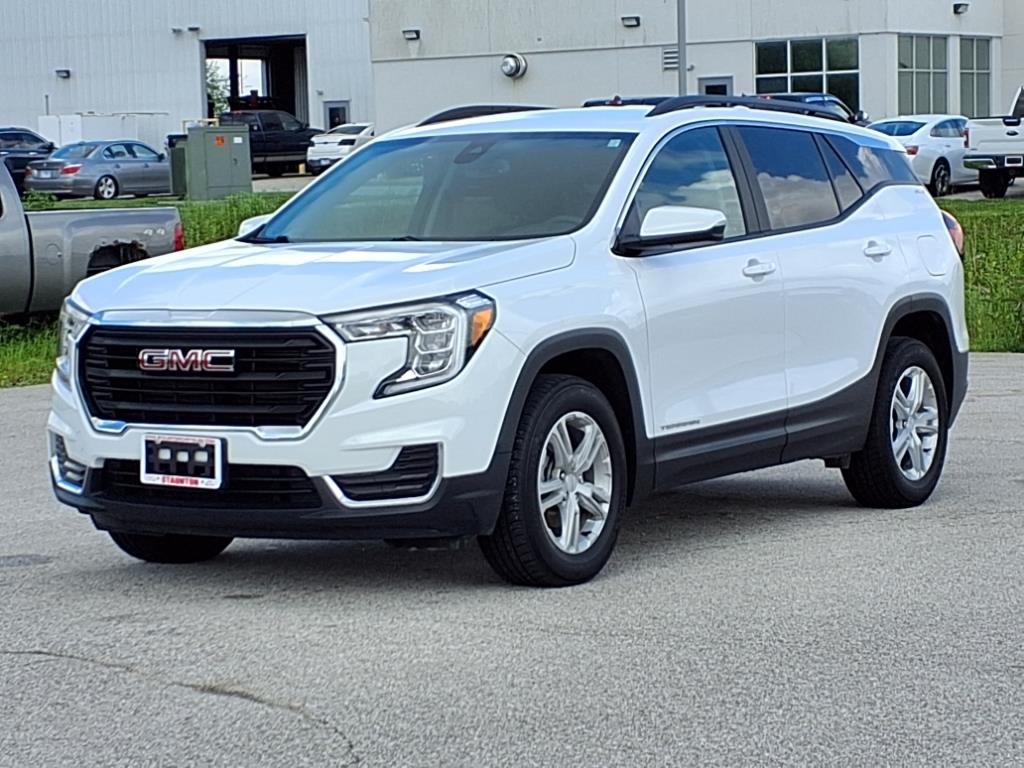 2023 GMC Terrain SLE - Photo 30