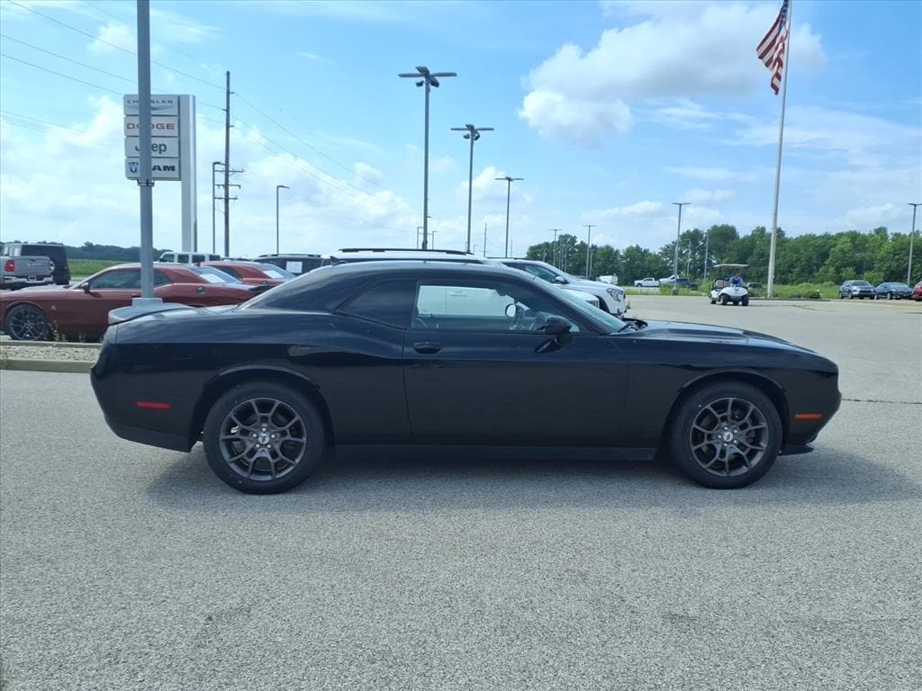 Used 2018 Dodge Challenger GT with VIN 2C3CDZGG4JH288812 for sale in Staunton, IL