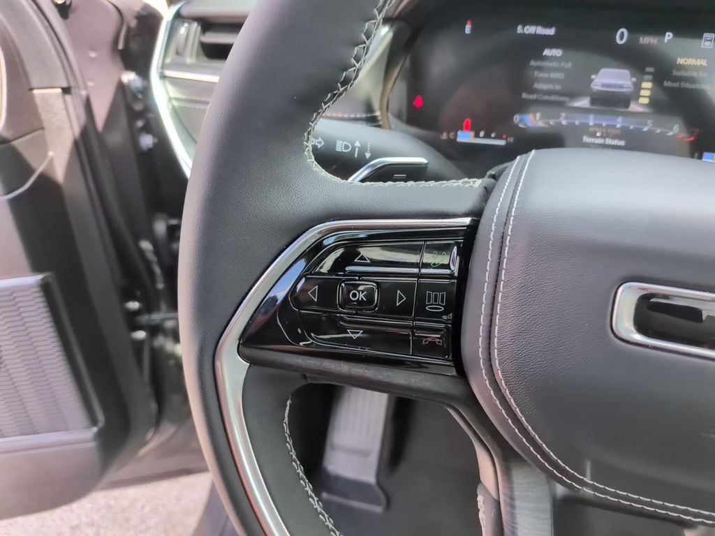 2025 Jeep Grand Cherokee L Overland - Photo 20