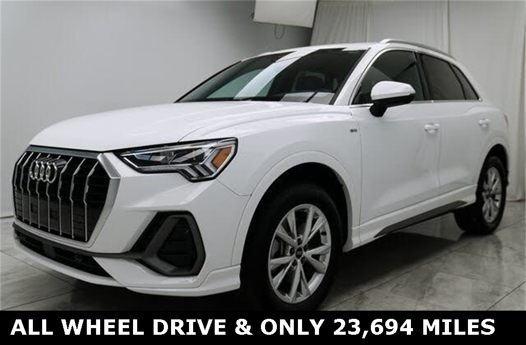 2025 Audi Q3 S Line Premium's photo