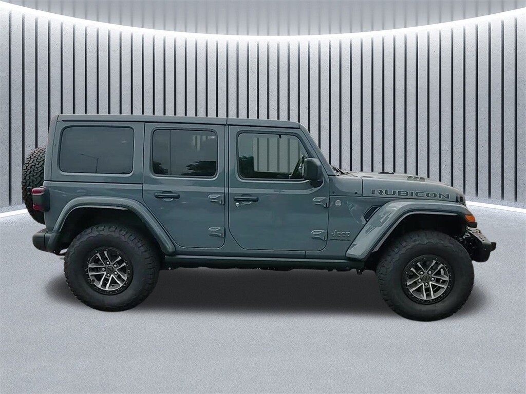 2024 Jeep Wrangler Rubicon 392 Sport photo 4