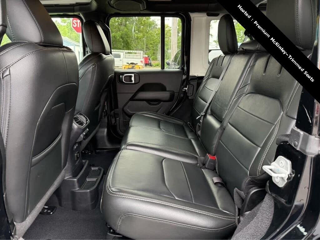 2022 Jeep Wrangler Unlimited 4xe Sahara photo 4