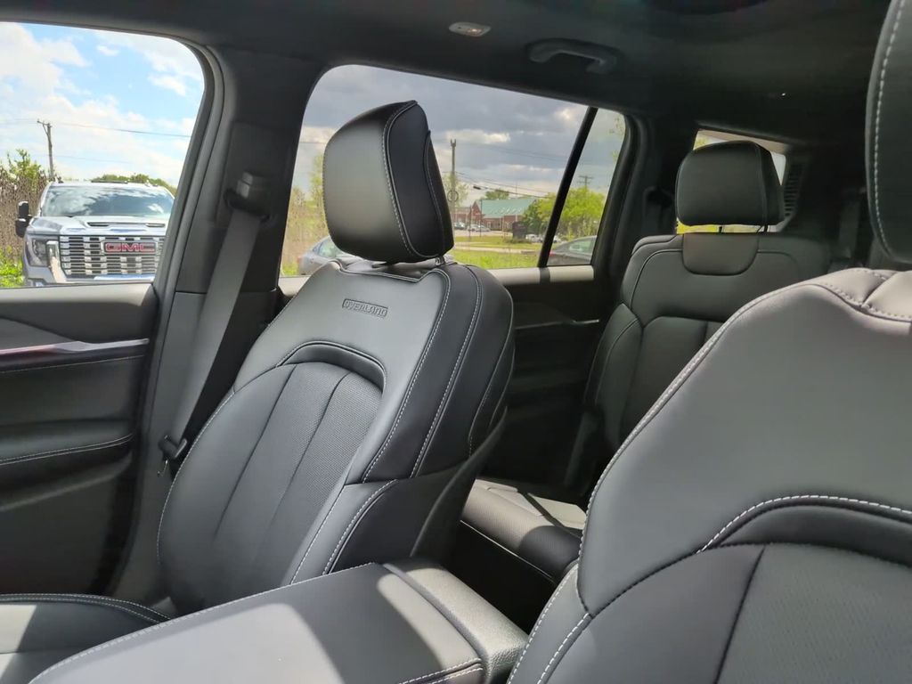 2025 Jeep Grand Cherokee L Overland - Photo 26