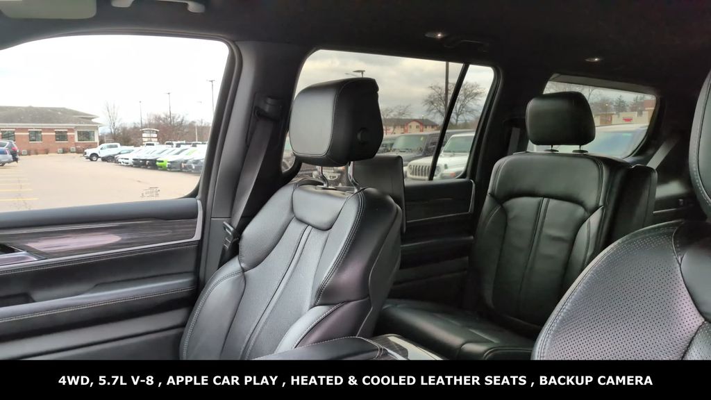 2022 Jeep Wagoneer Series III - Photo 23