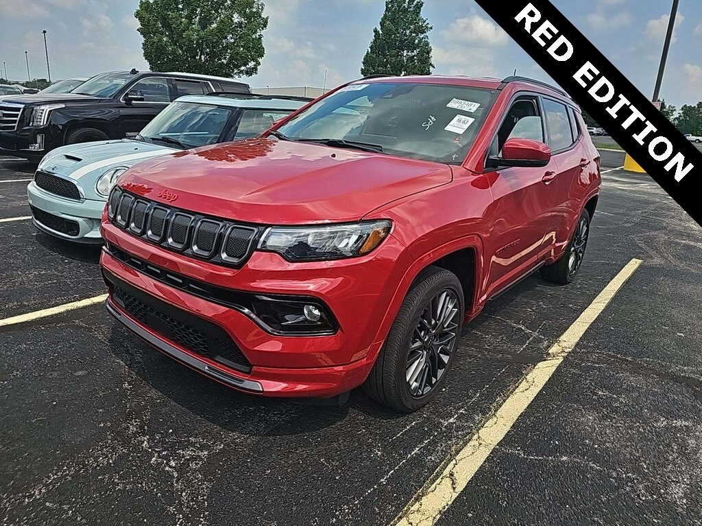 2022 Jeep Compass Limited Red Edition photo 2