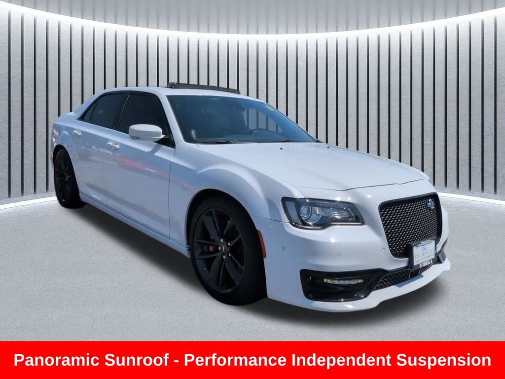 Used 2023 Chrysler 300 C Sedan