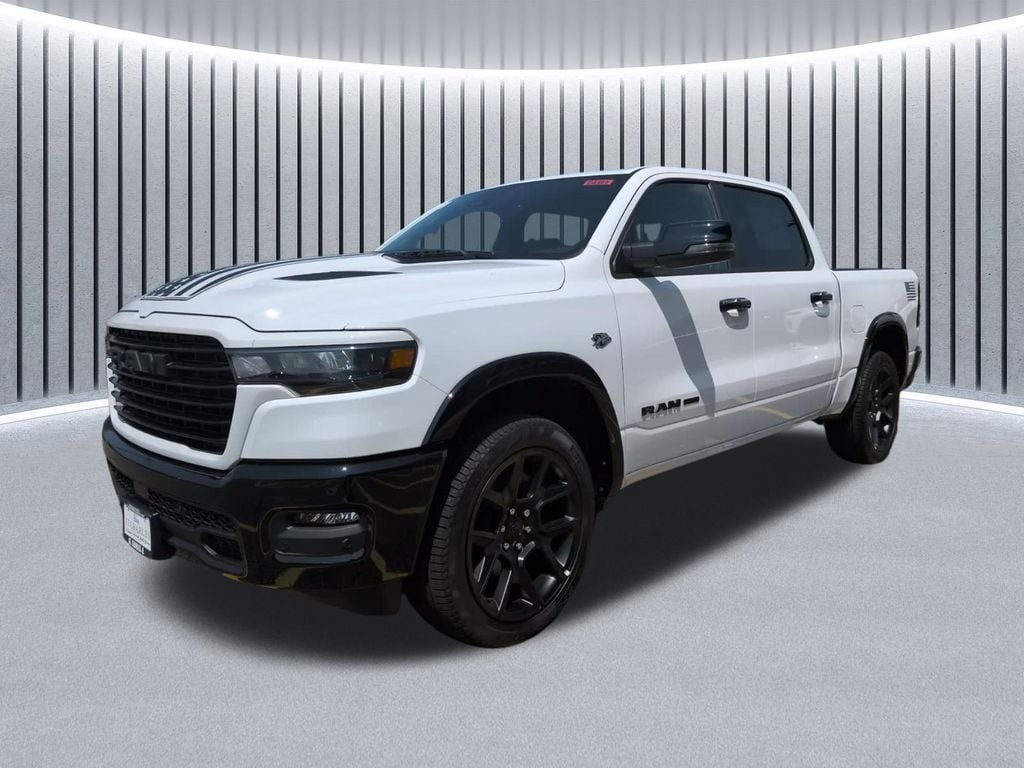 New 2026 Ram 1500 LARAMIE CREW CAB 4X4 5'7 BOX Pickup