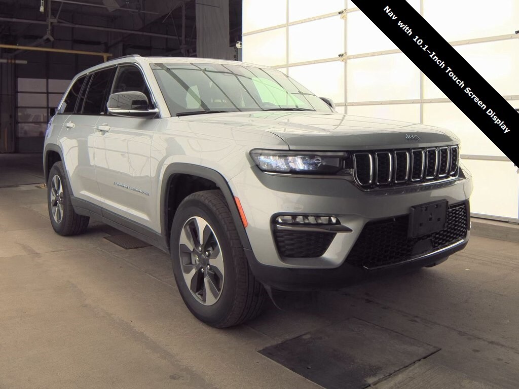 2024 Jeep Cherokee Limited 4xe photo 3