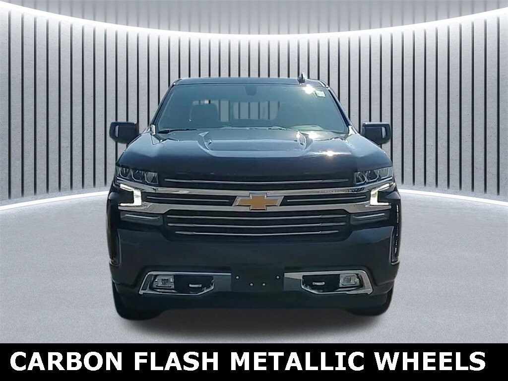 2022 Chevrolet Silverado 1500 High Country photo 2