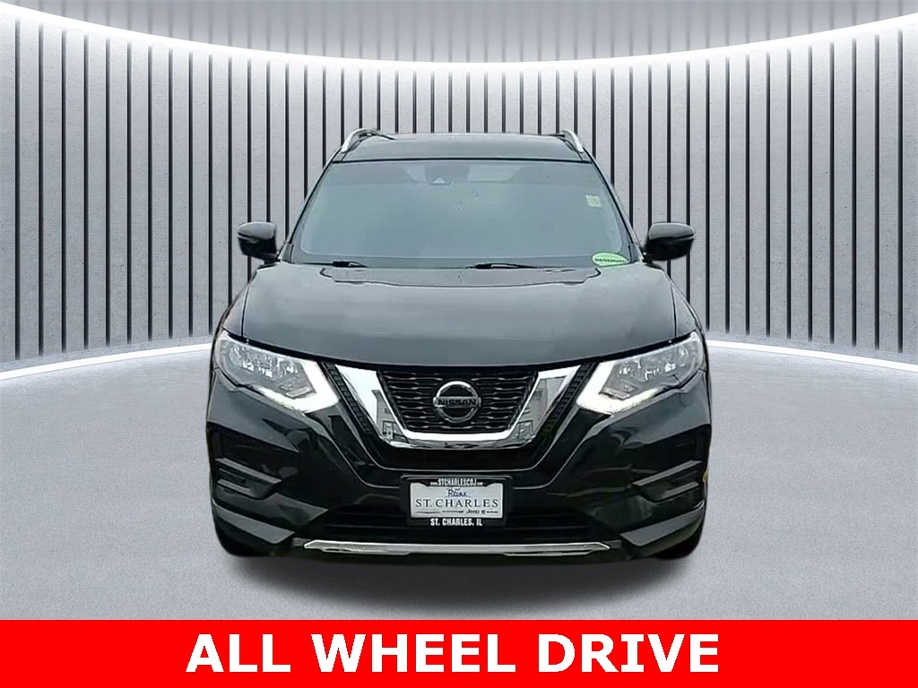 Used 2019 Nissan Rogue S with VIN 5N1AT2MV0KC701776 for sale in St. Charles, IL