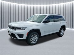 2025 Jeep Grand Cherokee LAREDO X 4X4 Sport Utility