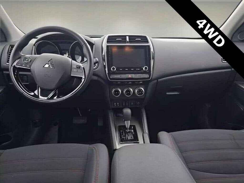 2023 Mitsubishi Outlander Sport ES photo 2