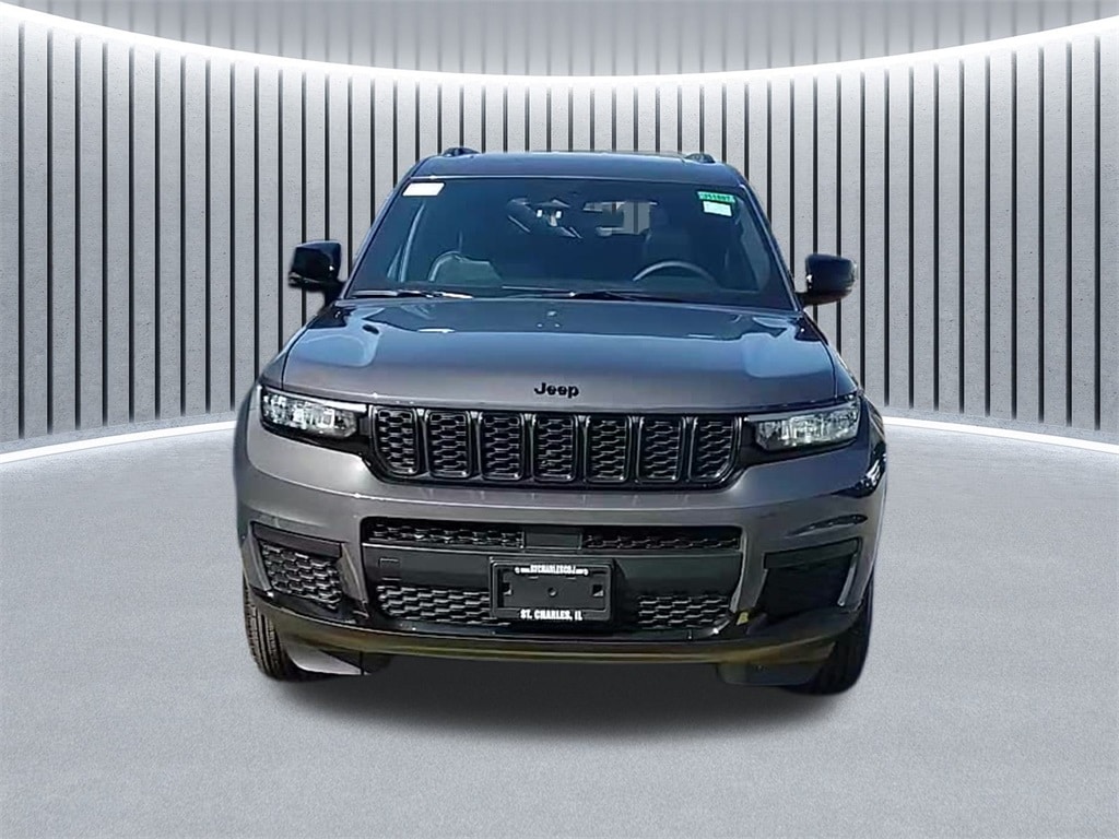New 2025 Jeep Grand Cherokee L ALTITUDE X 4X4 Sport Utility