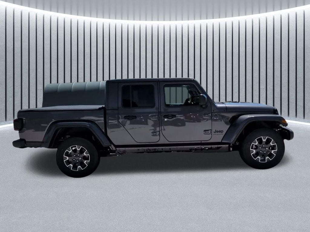 New 2026 Jeep Gladiator SAHARA 4X4 Pickup