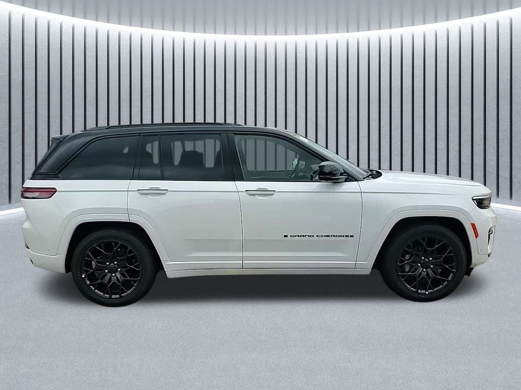 New 2025 Jeep Grand Cherokee SUMMIT RESERVE 4X4 Sport Utility