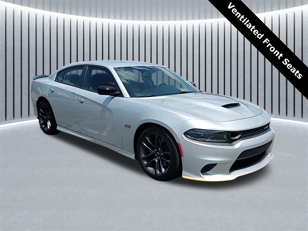 2023 Dodge Charger R/T Scat Pack Plus photo 3