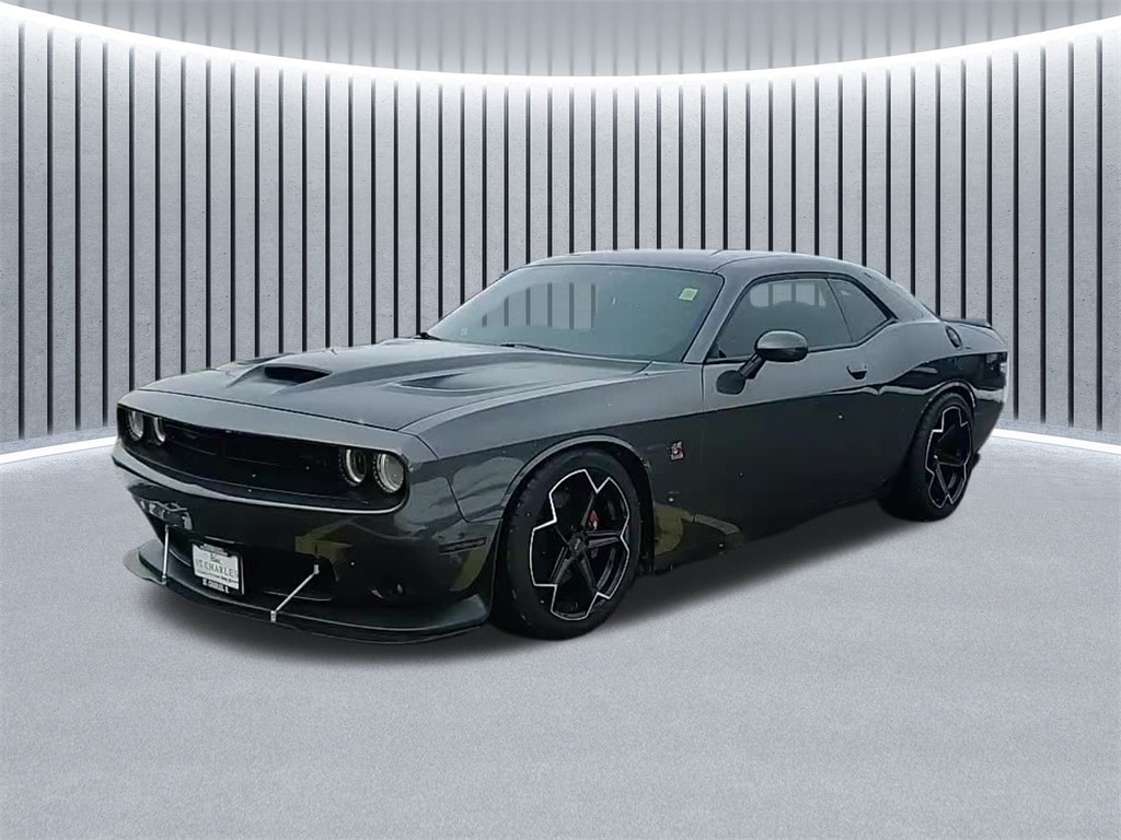 2021 Dodge Challenger R/T's photo