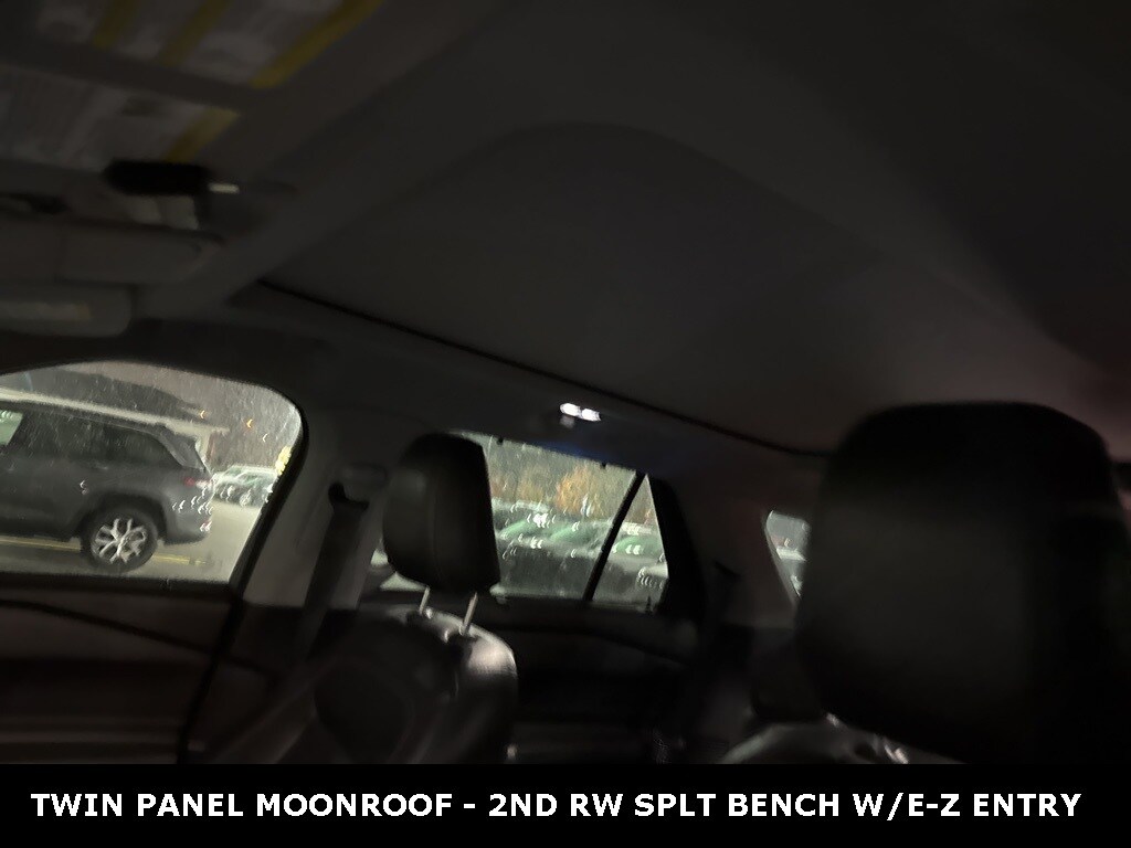 2021 Ford Explorer Limited photo 4