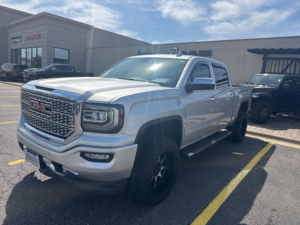 2018 GMC Sierra 4WD Crew Cab Standard Box's photo
