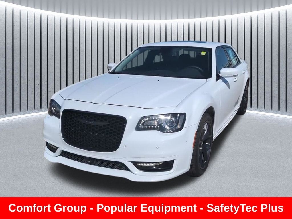 Used 2023 Chrysler 300 Touring L Sedan