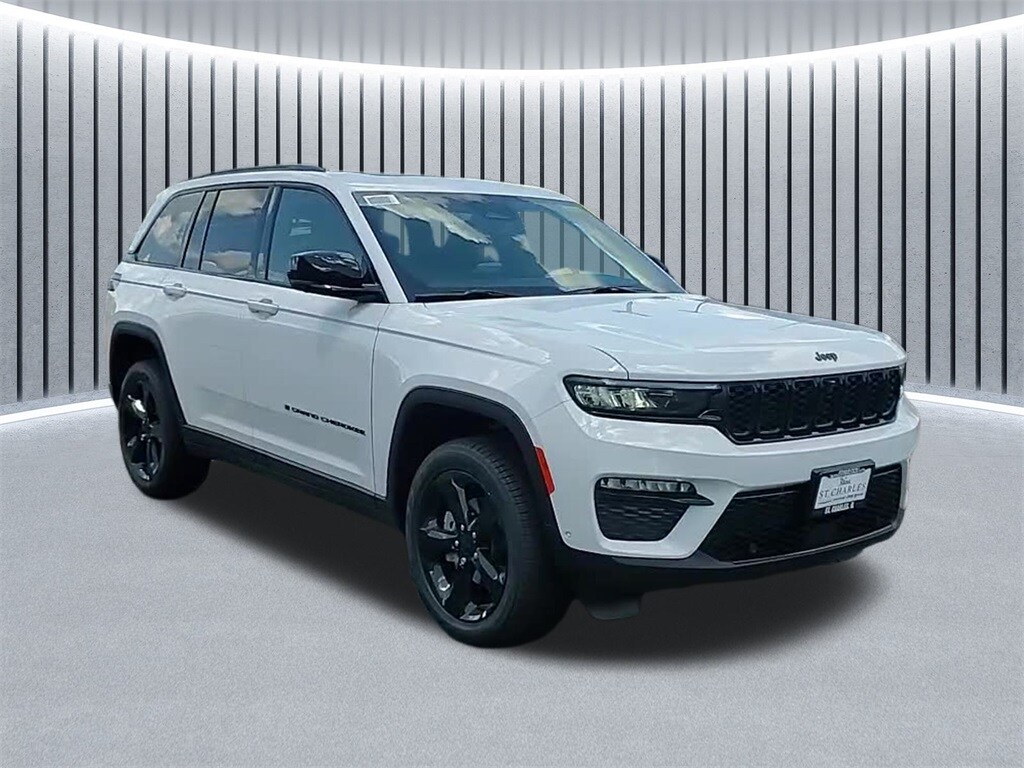 2025 Jeep Grand Cherokee Limited photo 2