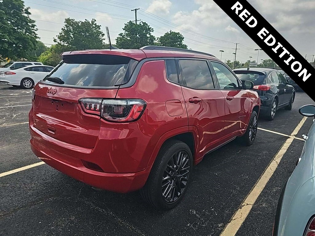 2022 Jeep Compass Limited Red Edition photo 4
