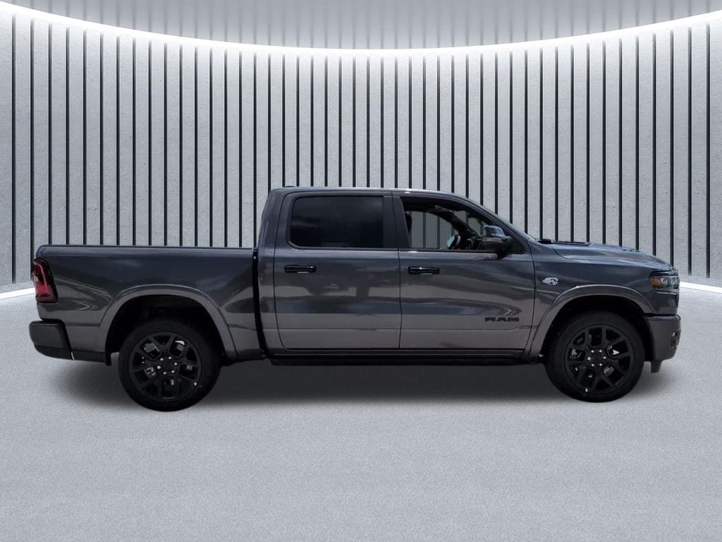 New 2026 Ram 1500 LARAMIE CREW CAB 4X4 5'7 BOX Pickup