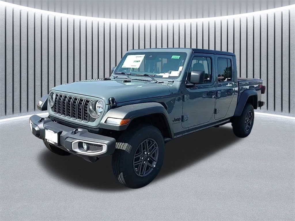 2025 Jeep Gladiator Pickup 