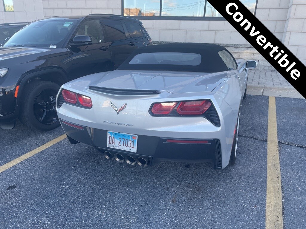 2019 Chevrolet Corvette Stingray 2LT photo 2