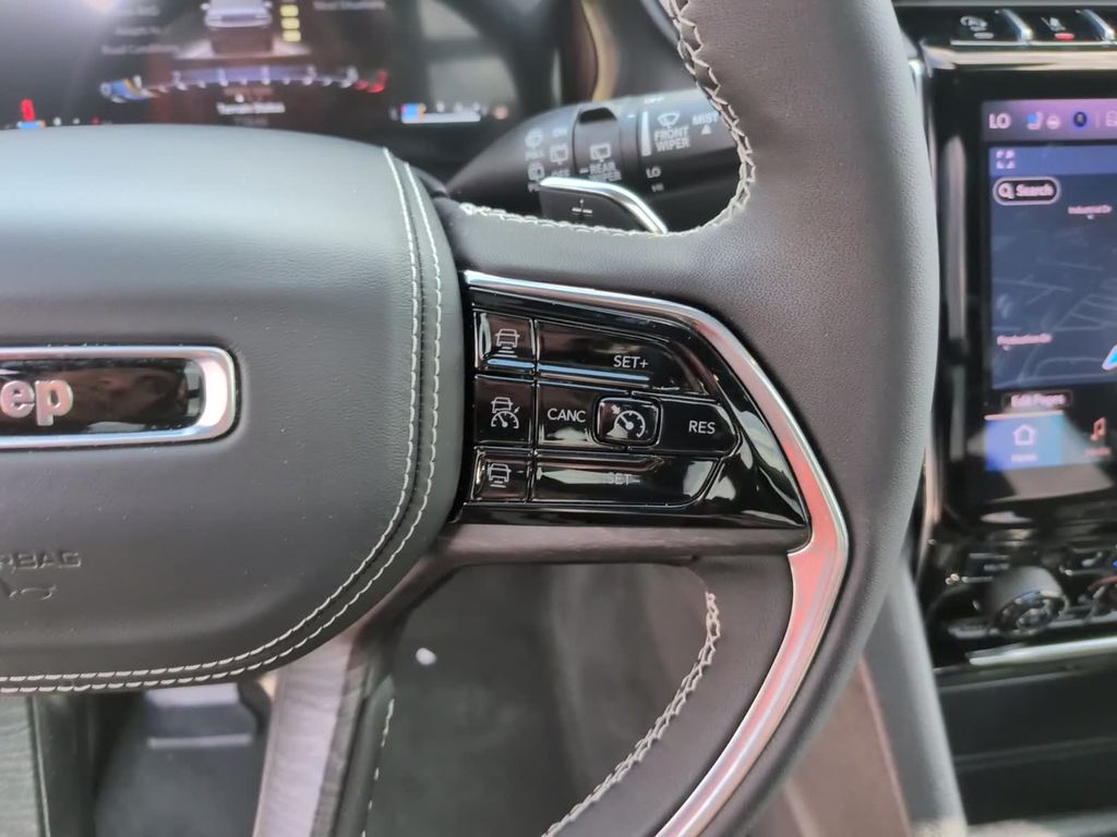 2025 Jeep Grand Cherokee L Overland - Photo 21