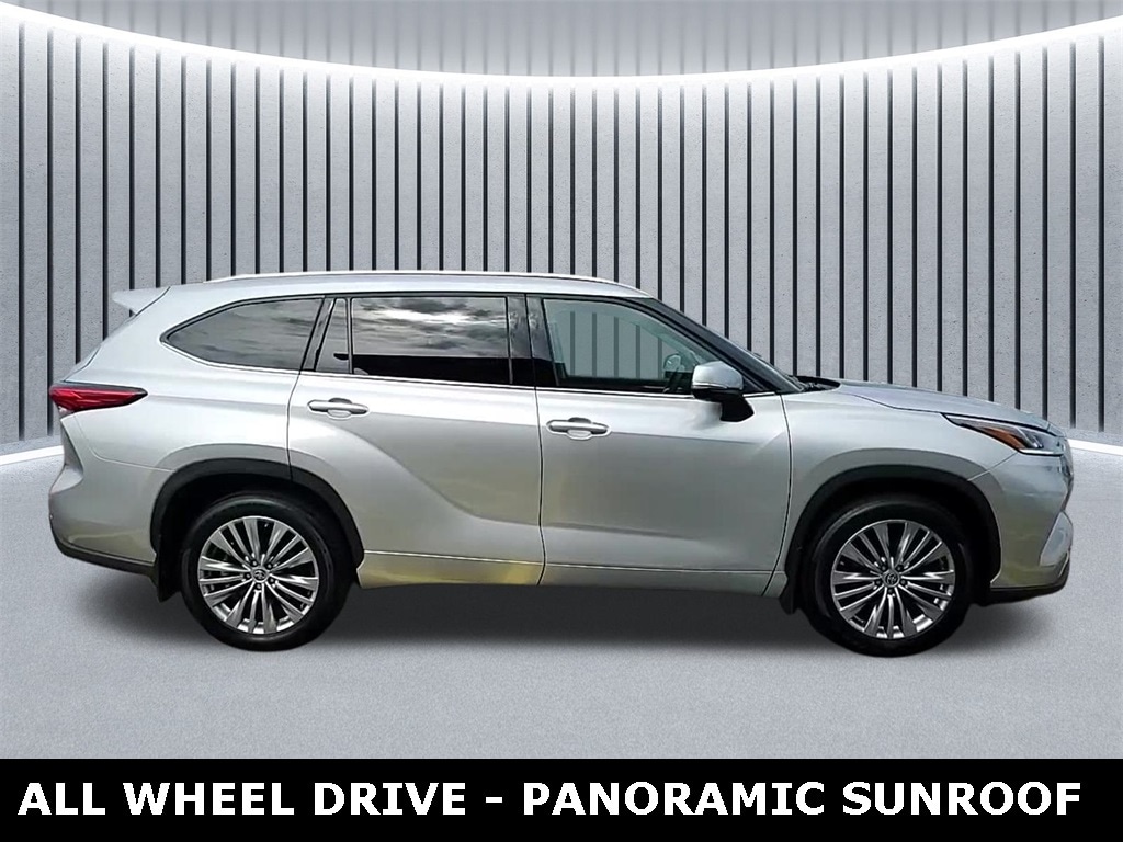 Used 2023 Toyota Highlander Platinum SUV