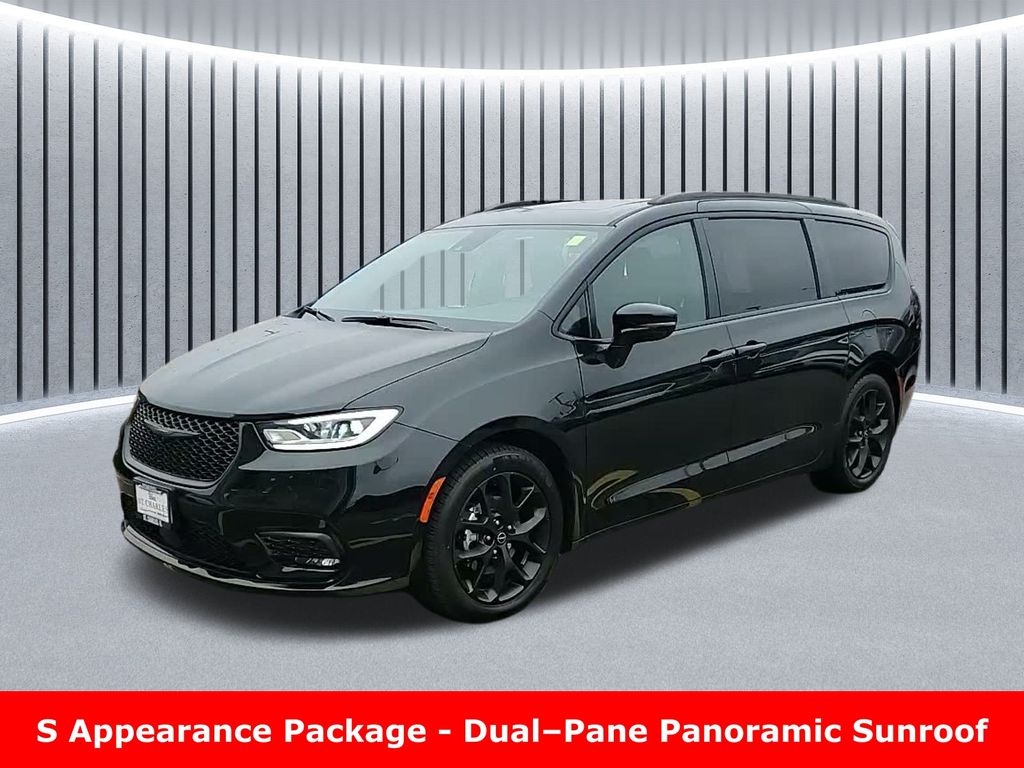 2025 Chrysler Pacifica Limited