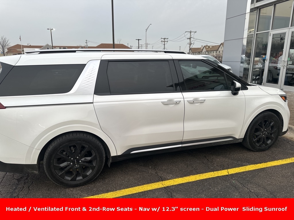 Used 2022 Kia Carnival SX Prestige MPV