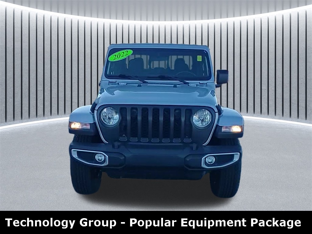 Used 2022 Jeep Gladiator Sport Truck Crew Cab