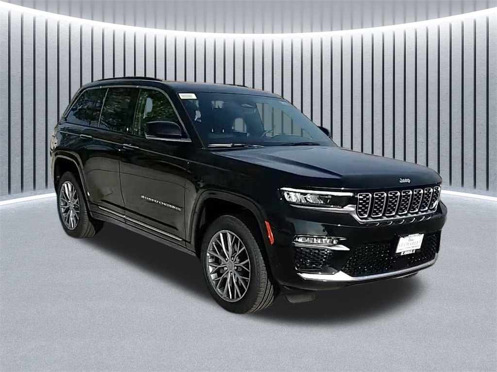 New 2025 Jeep Grand Cherokee SUMMIT 4X4 Sport Utility