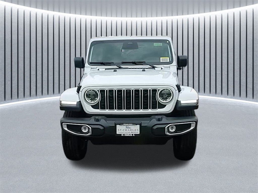 2026 Jeep Wrangler Sahara photo 2