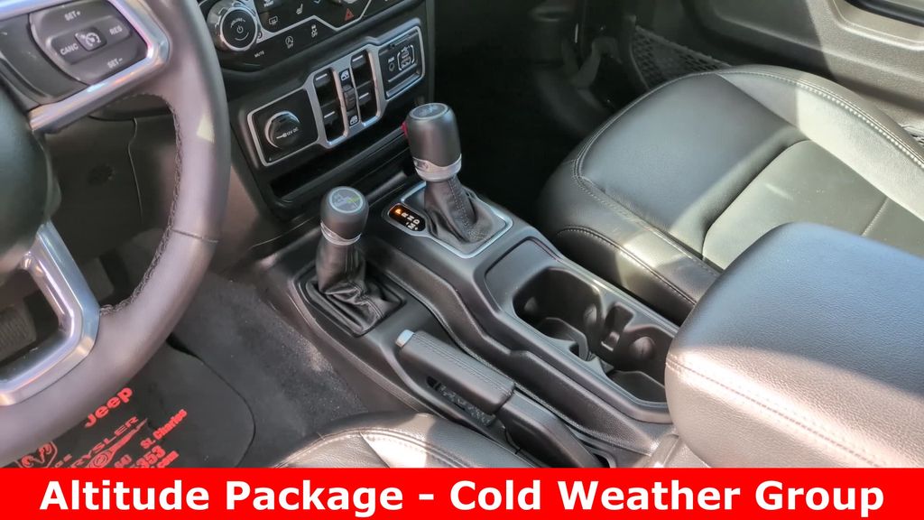 2023 Jeep Wrangler 4-Door Sahara Altitude - Photo 21