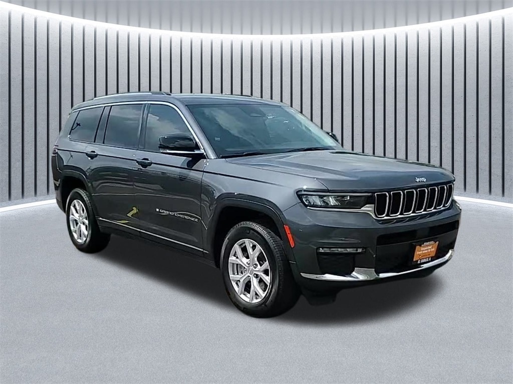 2021 Jeep Grand Cherokee Limited photo 3
