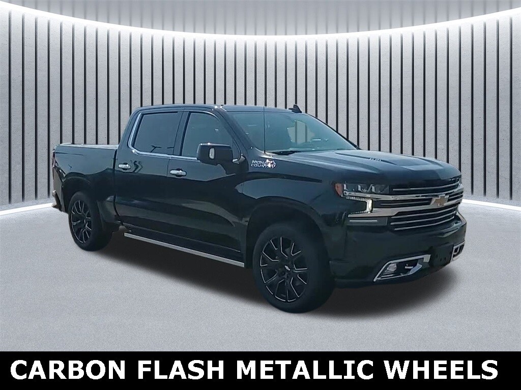 2022 Chevrolet Silverado 1500 High Country photo 3
