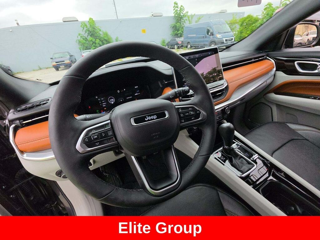 Used 2024 Jeep Compass Limited SUV