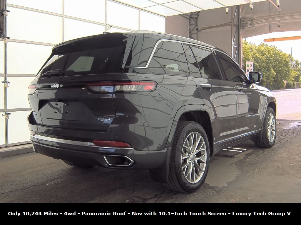 2022 Jeep Grand Cherokee Summit Reserve 4xe photo 2
