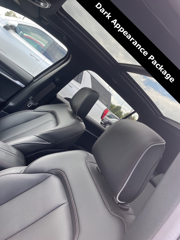 2025 Jeep Wagoneer S Limited photo 2