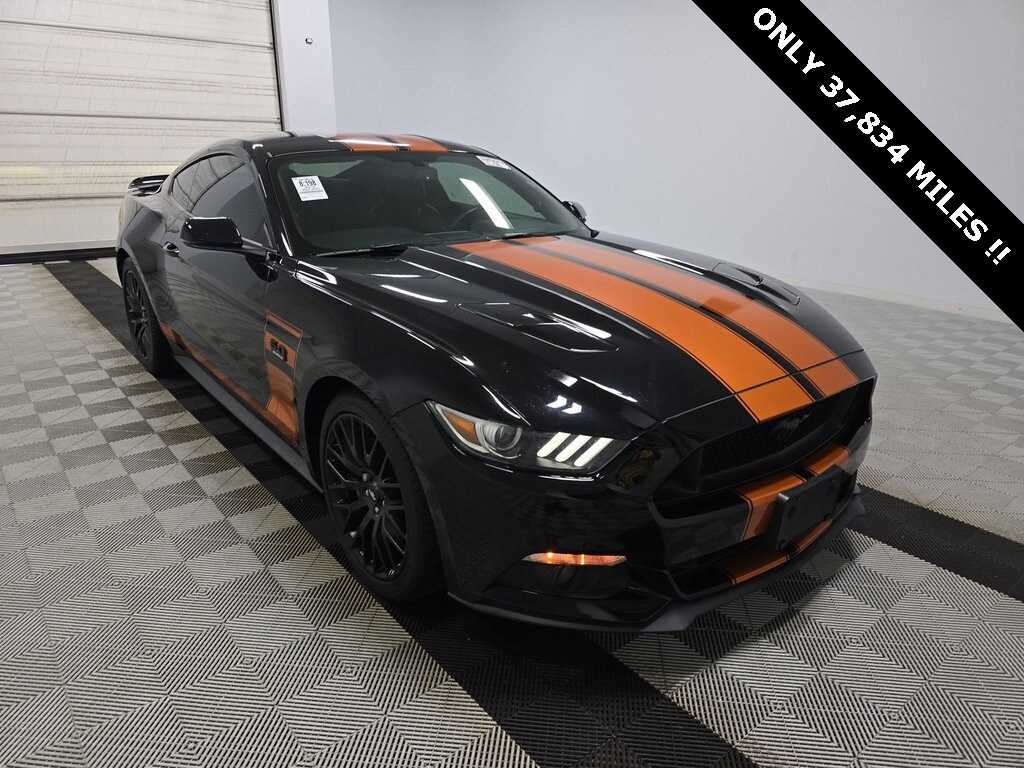 2015 Ford Mustang GT Premium photo 3