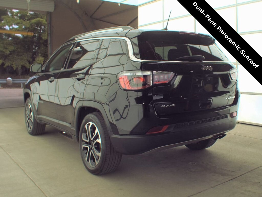 2022 Jeep Compass Limited photo 4