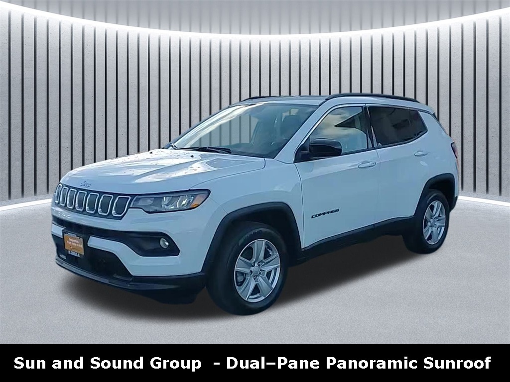 2022 Jeep Compass Latitude's photo